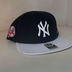New York Yankees Snapback Hat 🧢