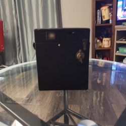 Kodak No. 2A Brownie Model B box camera,