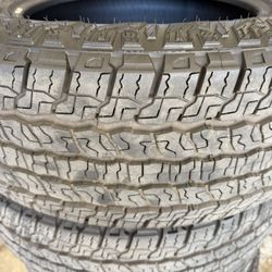 265/65R18 Goodyear 