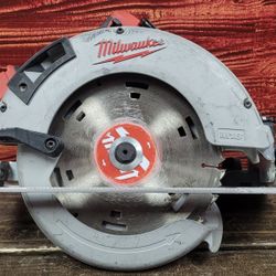 Milwaukee 7-1/4" Circular Saw (2631-20) TOOL ONLY 