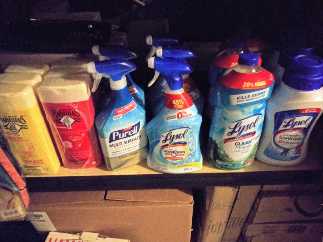 Lot of Household Cleaner
