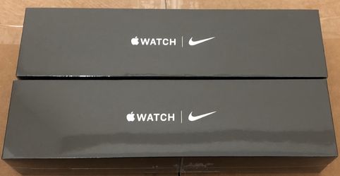 Brandnew Apple Watch Nike series 5 44mm GPS -Silver