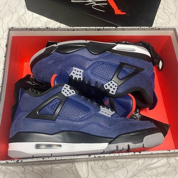 Jordan 4 Retro Winterized Loyal Blue