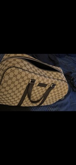 Gucci Duffel Travel Bag 100% authentic