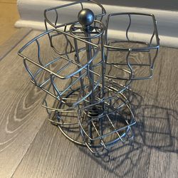Barely used spinning Tea Holder - holds 60 bags