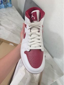Women Air Jordan 1 Mid ( white/pomegranate)