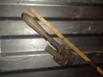 Vintage Stillson Walworth Wrench