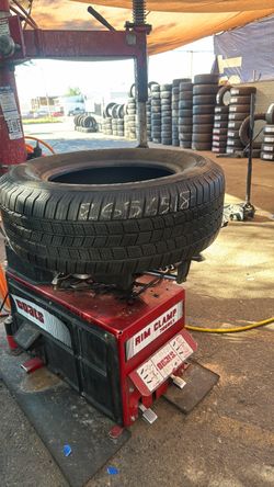 1/// 265/65/18 Michelin defender LTX ms 80 % vida Dot0224