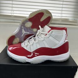 Air Jordan 11 Retro ‘Cherry’ Size 10.5 Mens