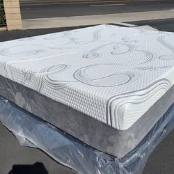 Queen Memory Foam 