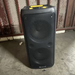 Bluetooth Speaker For Sale $55 Works Perfect Got A New One 