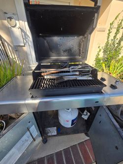 Weber gas grill