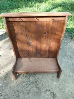 Mini wooden "Hall Tree " with decorative accents