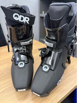 2021 ODR R -43 Size 9 & 10 men’s  (2 - Pair)