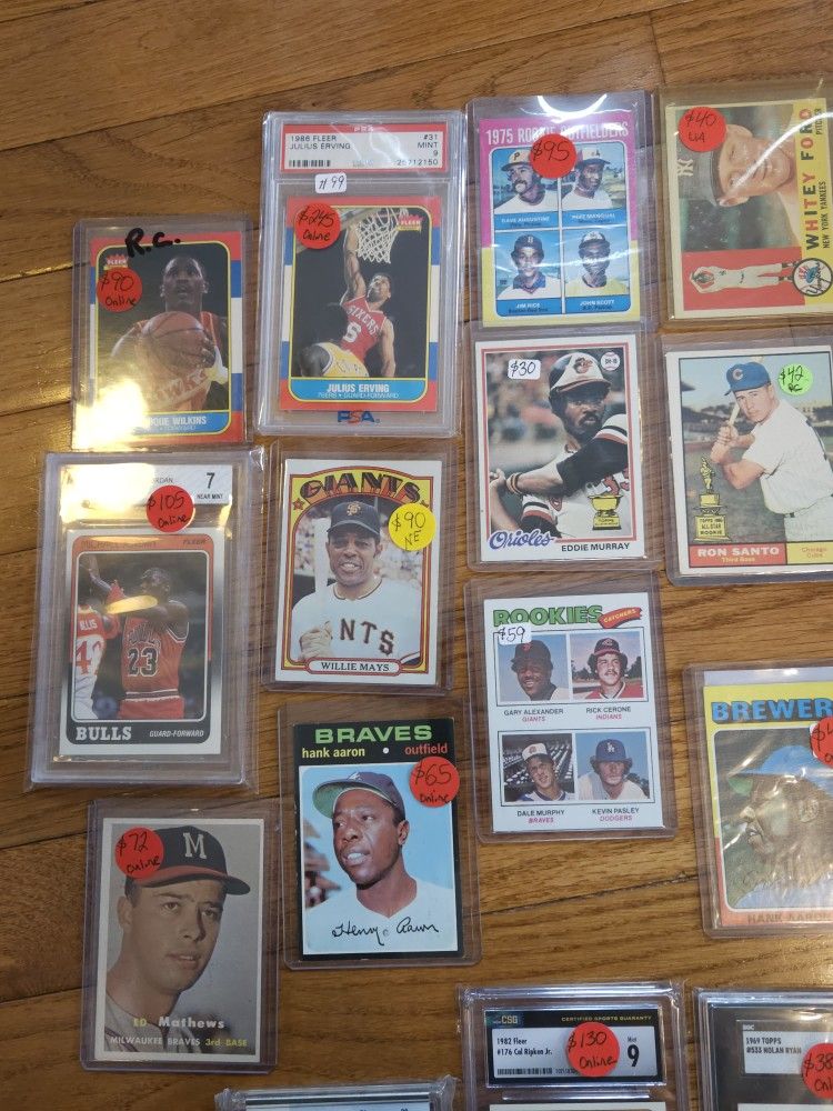 Vintage Sports cards for sale !! Baseball Cards ! for Sale in