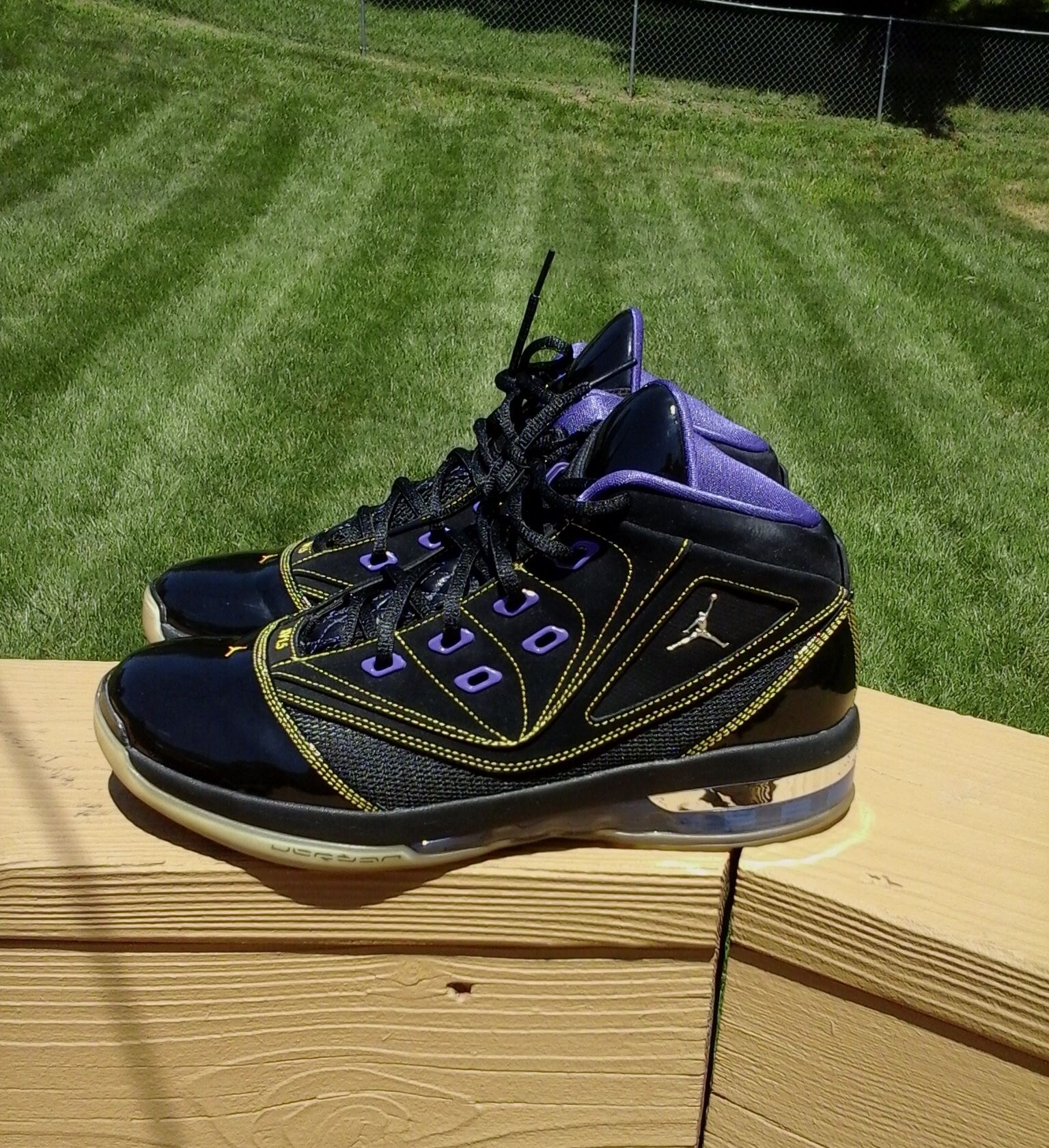 Nike Air Jordan 16.5 Team Size 11
