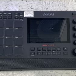 Akai Professional MPC Live II,