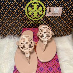 Authentic Tory Burch Size 9 Only