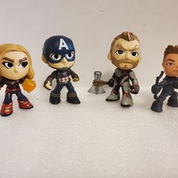 Funko Mystery Mini Avengers: Endgame - Captain America/Marvel, Thor, Hawkeye 