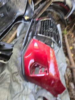 2021 2023 Nissan kick front oem bumper with grille