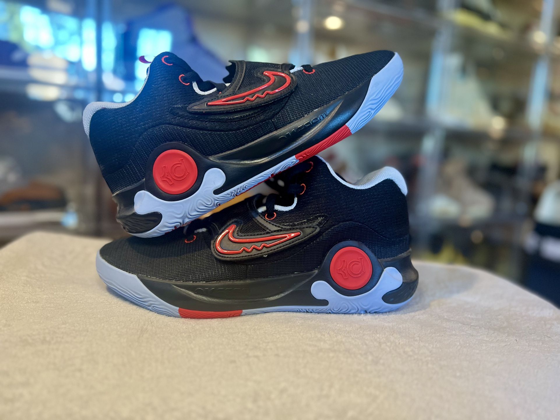 Size 9.5 - Nike KD Trey 5 X ‘Light Crimson Royal Tint’