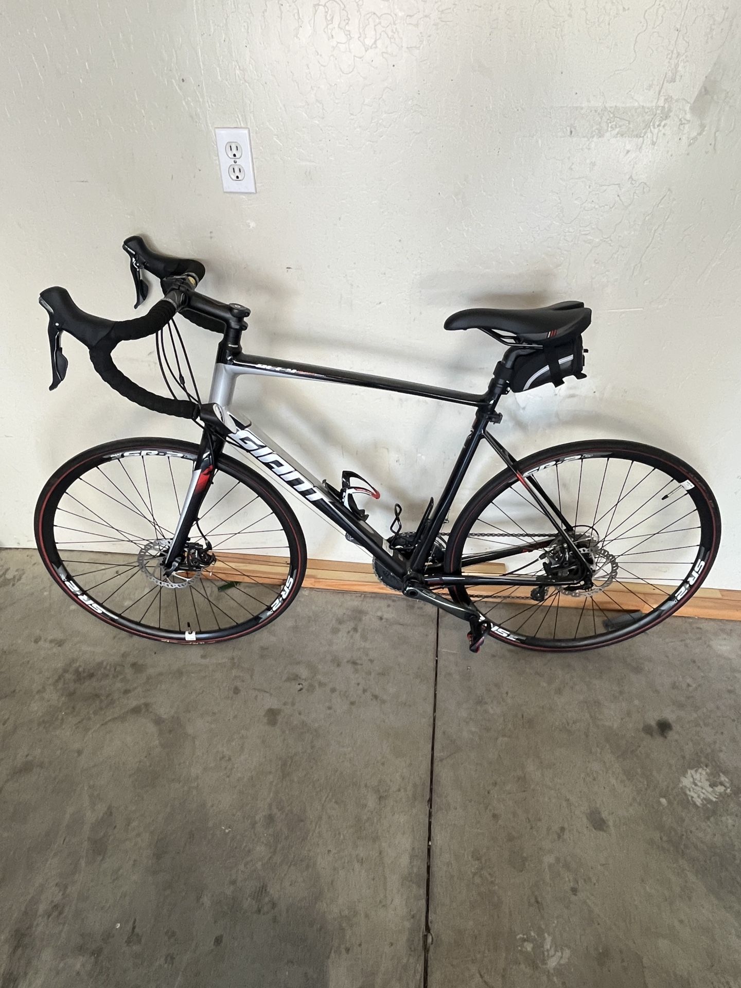 Giant Defy Aluxx