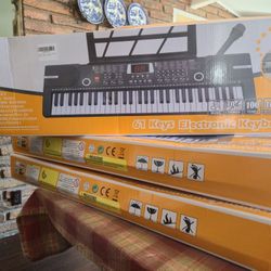 Electronic Keyboard 