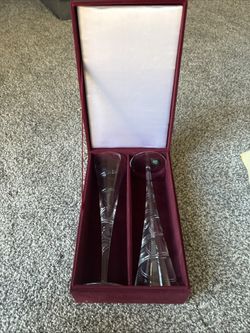 Shannon Crystal Designs of Ireland Champagne Glass set 10 7/8" tall