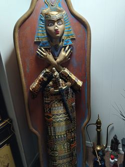 King Tut coffin halloween