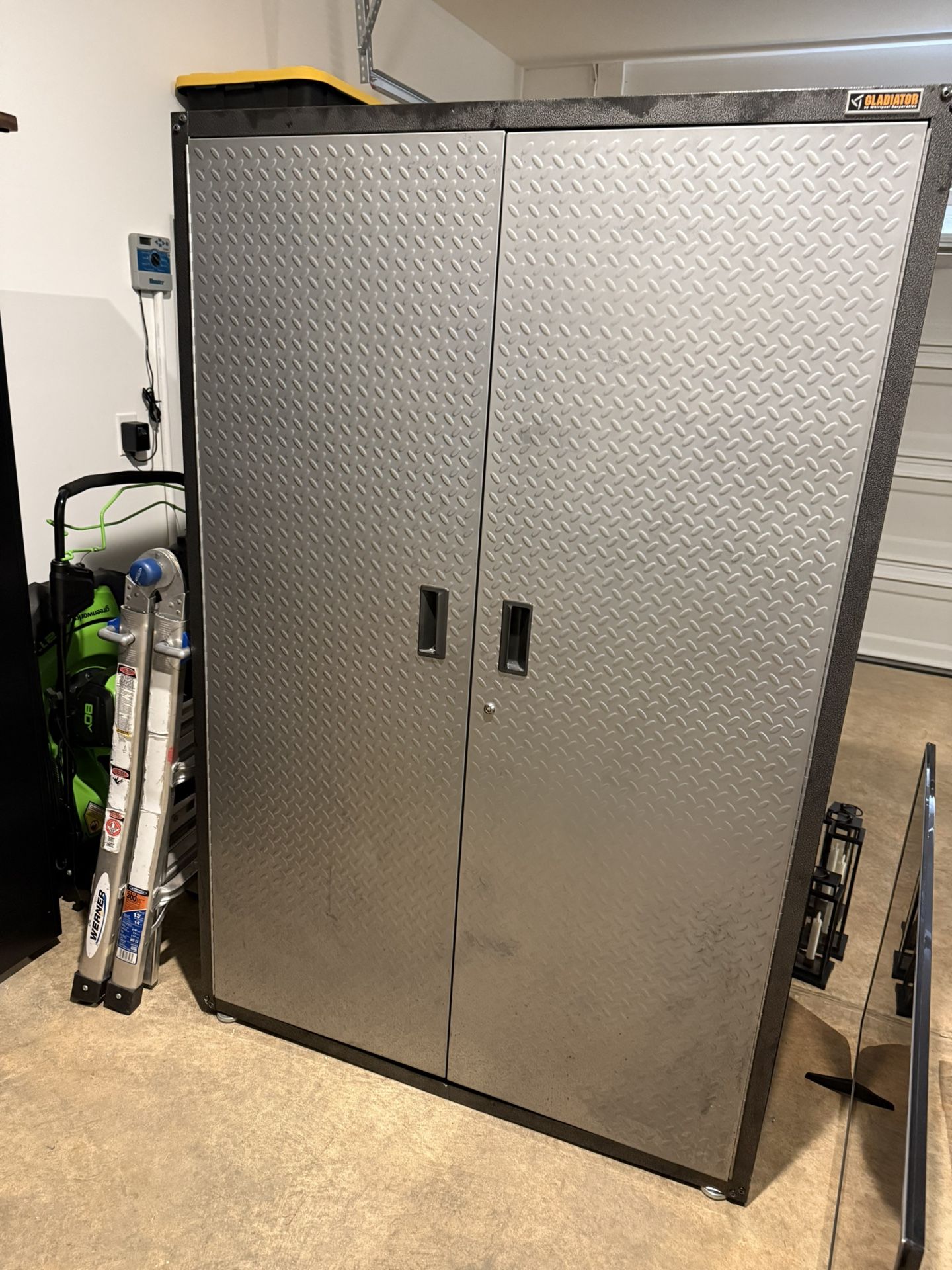 Gladiator Metal Storage Cabinet (Garage)