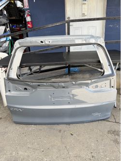 Honda CR-V 2023-2026 tailgate Oem