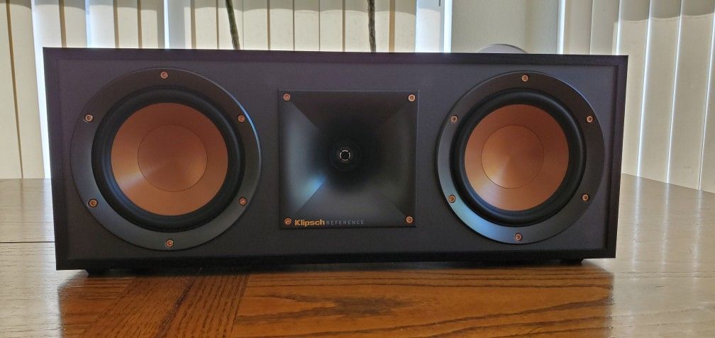 Klipsch R-52C Klipsch R-52C Powerful Detailed Center Channel Home Speaker