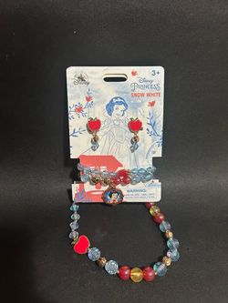 Disney’s Snow White Jewlery Set