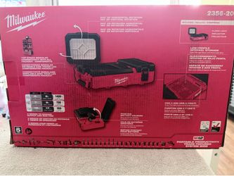 M12 Packout Light