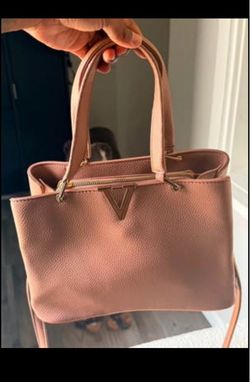 Crossi V Handbag