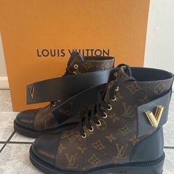 Louis Vuitton WONDERLAND FLAT RANGER women shoes for