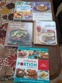 Lot of 5 Cookbooks: The Perfect Portion, No-Fuss Dinners, Vitamix Savor, and More