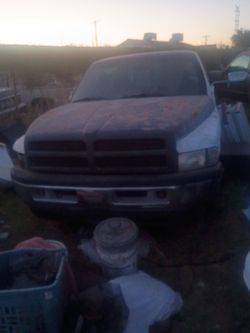 For parts or all 95 Dodge Ram 1500 2wd bad eng good trans