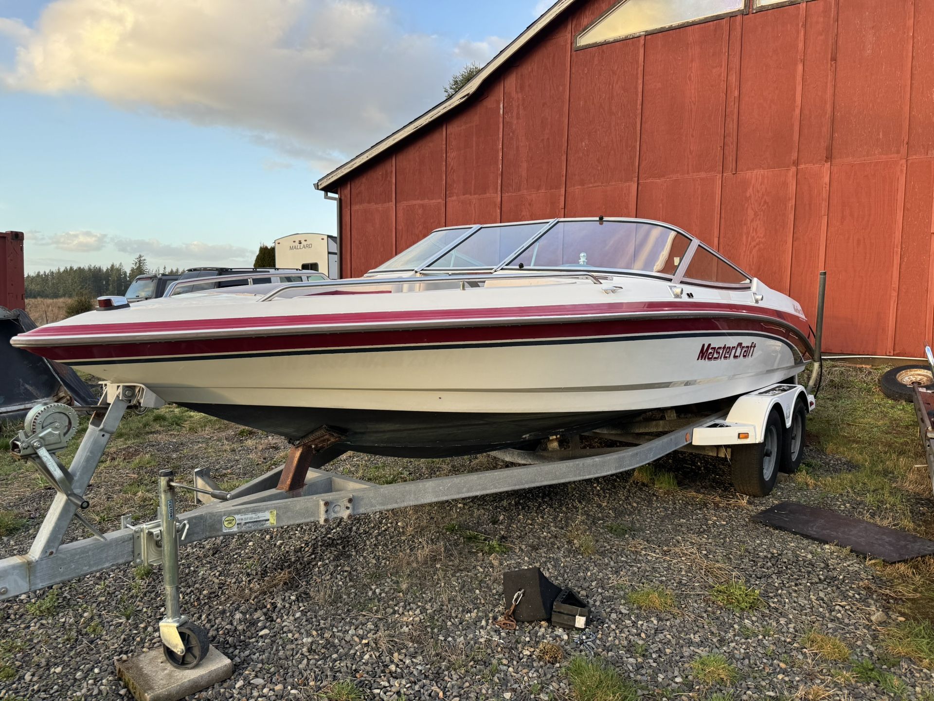 1997 Mastercraft Maristar 225 VRS
