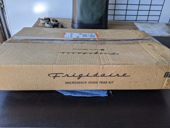 Frigidaire microwave encloser for kitchen cabinets