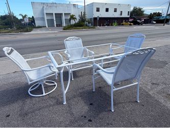 Juego de patio/ Patio set