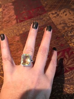 Beautiful citrine ring
