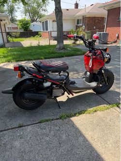 2019 Honda Ruckus 49cc Moped