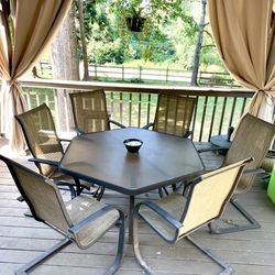 Patio Table with Chairs 