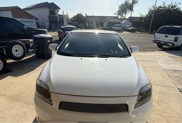 2007 Scion tC Coupe – White –