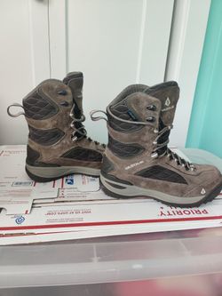Winter boots - Vasque Pow Pow III Ultra-Dry - Women Size 7
