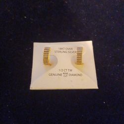 18kt Gold Over Sterling Silver  1/2 CT TW Genuine Diamonds 