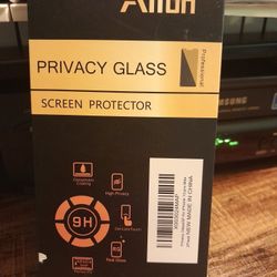 2 Pk New IPhone 13 Promax Screen Protectors