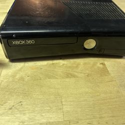 Xbox 360 Slim (Model 1439) Home Video Game Console 1st Generation