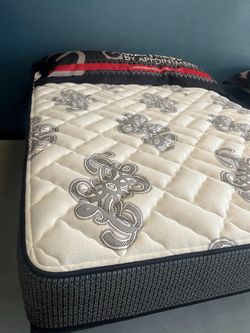 New Queen Mattresses! ALL STYLES MUST GO ASAP!!